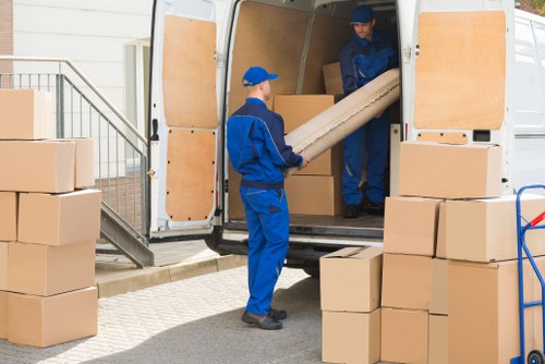 Local man and van service in Upper Walthamstow for home and business moves