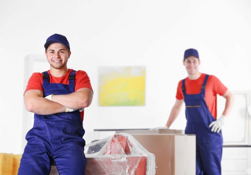 Moving truck service for homes in Upper Walthamstow