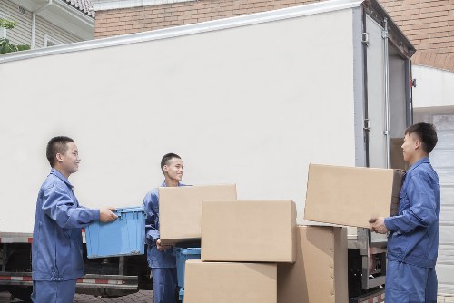 Flexible truck hire for local moves around Upper Walthamstow